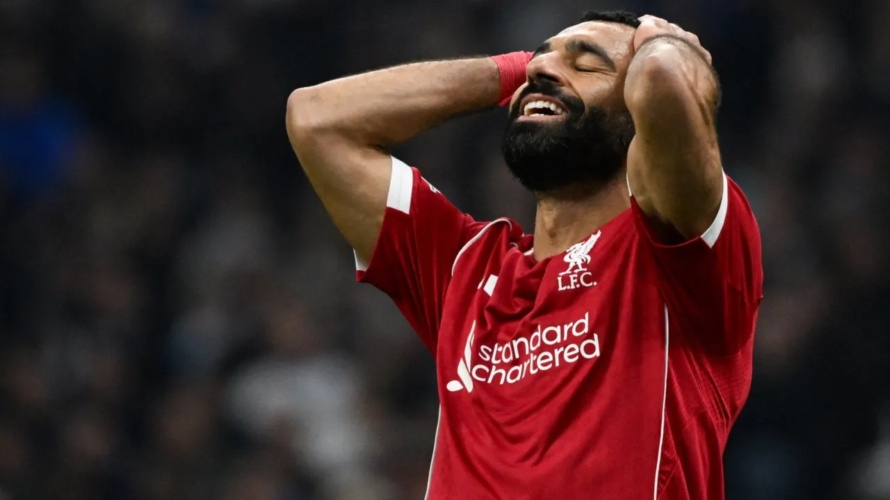 توقيت انطلاق مواجهة ليفربول ووست هام بالدوري الإنجليزي والقنوات التي تبث اللقاء 2025-2026